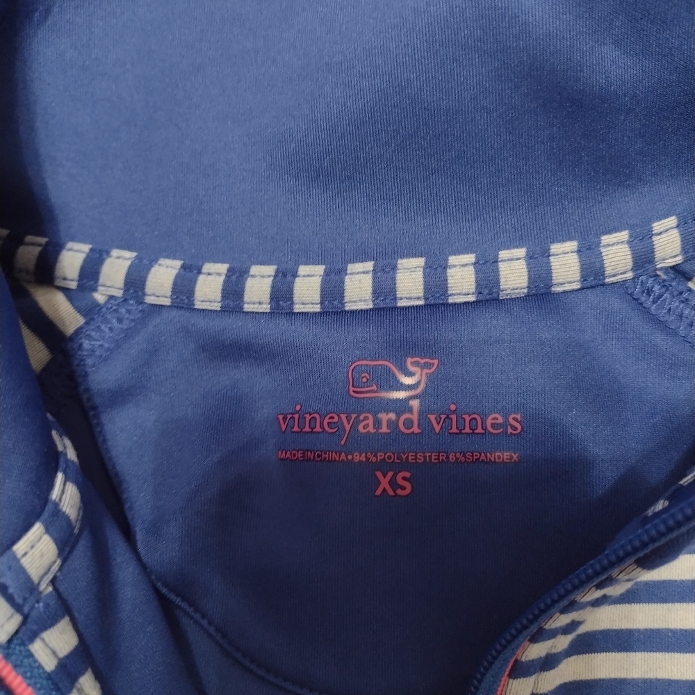 Vineyard Vines Pullover - image 6